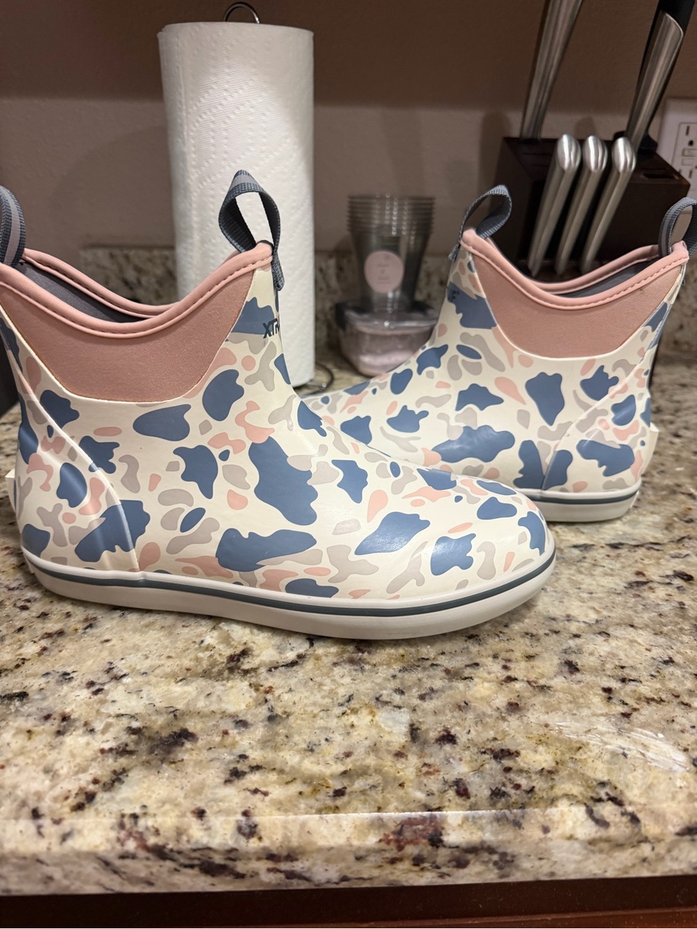 Women's Short Waterproof Rain Boots - Pink & Blue Camo Pattern